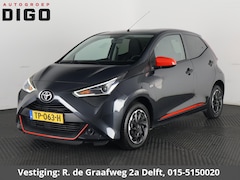 Toyota Aygo - 1.0 VVT-i X-Fun Sport + Coral Red Pack | Airco | Privacy Glass | Elektrische ramen |