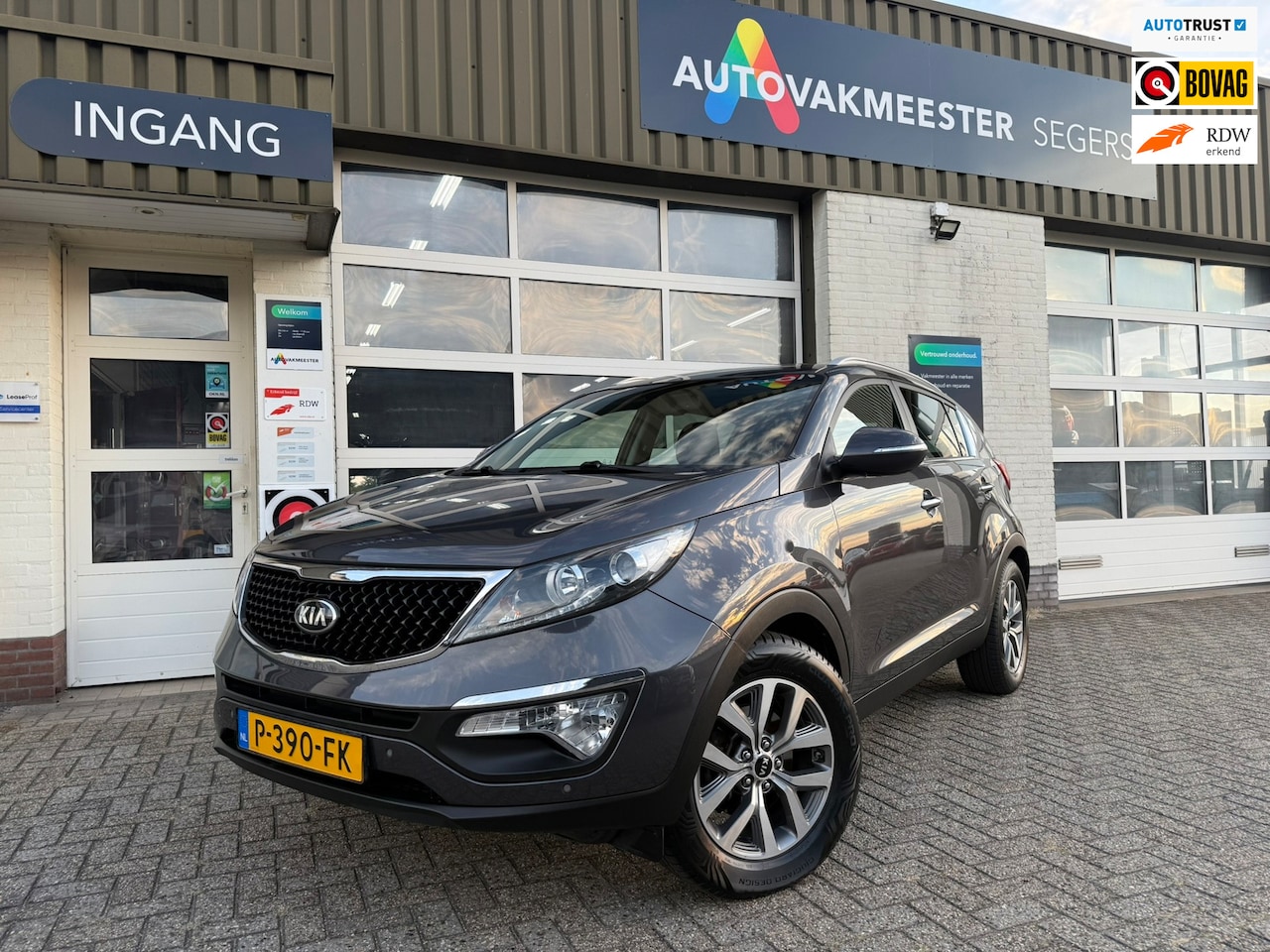 Kia Sportage - 1.6 GDI ExecutiveLine|Navigatie|Leder|Camera|Climate/Control|Stoelverwarming| - AutoWereld.nl