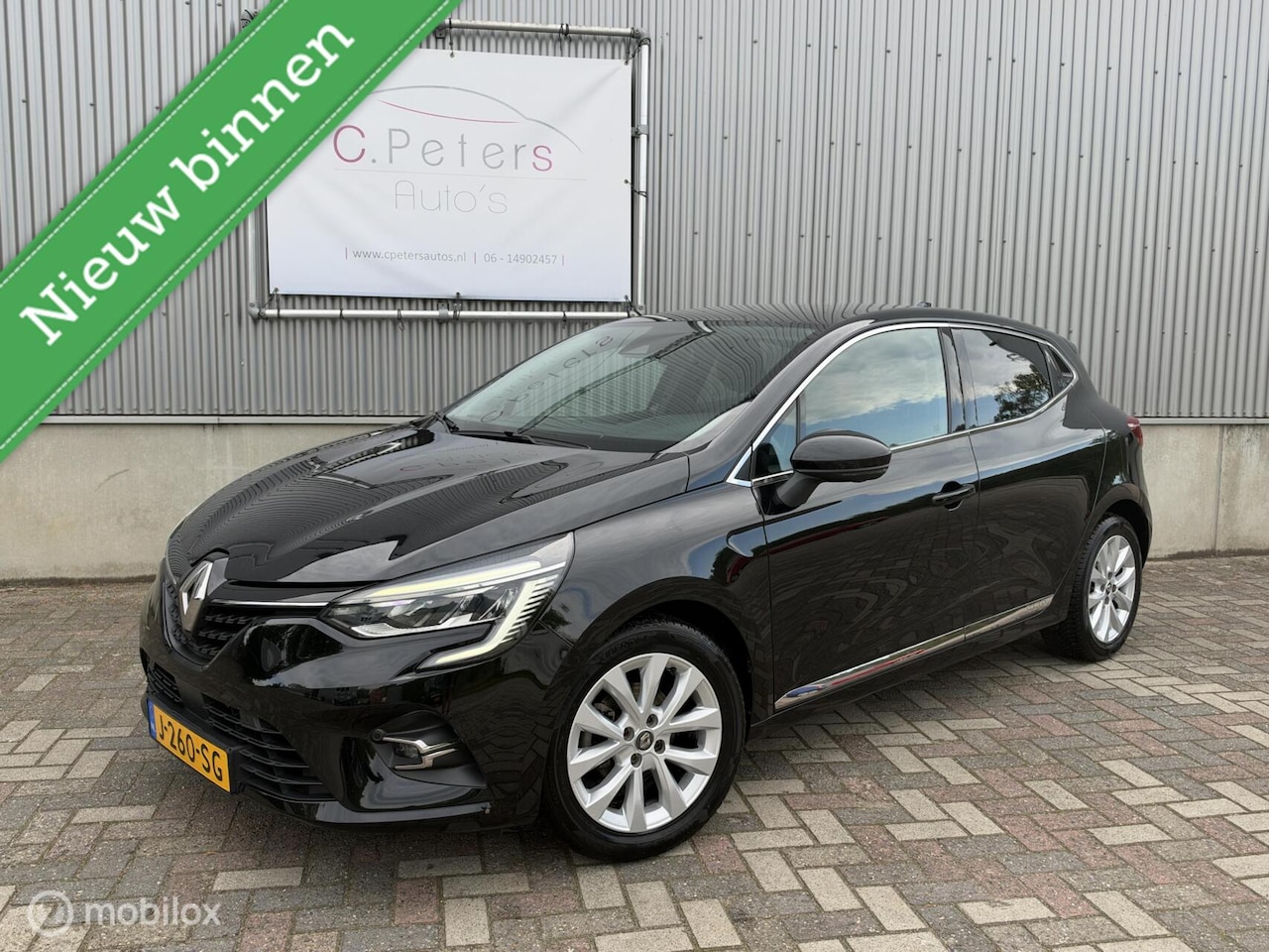 Renault Clio - 1.0 TCe Intens 2020 / Camera / Carplay / Keyless / Half Leer / Digi cockpit / 2e eigenaar - AutoWereld.nl