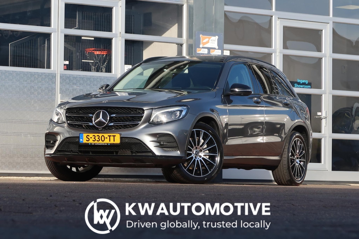 Mercedes-Benz GLC-klasse - 350 d 4MATIC Premium Plus AMG/ PANO/ AIRM/ MEMORY/ 360/ BURMESTER/ ACC/ TREKHAAK - AutoWereld.nl