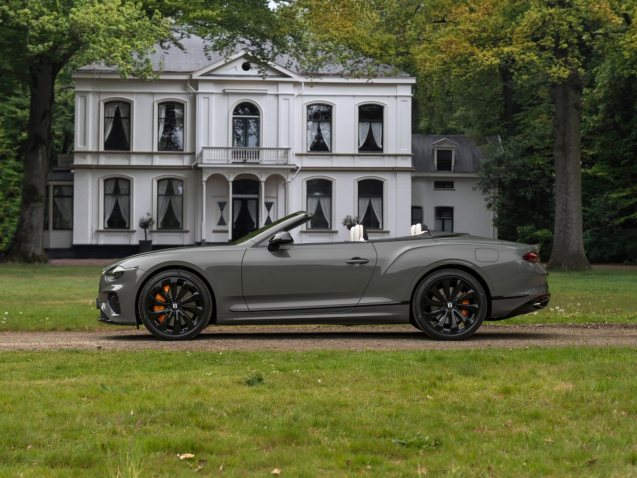 Bentley Continental GTC - 4.0 V8 Hybrid | Naim | Mulliner | Touring Spec. | Black Design Spec. - AutoWereld.nl