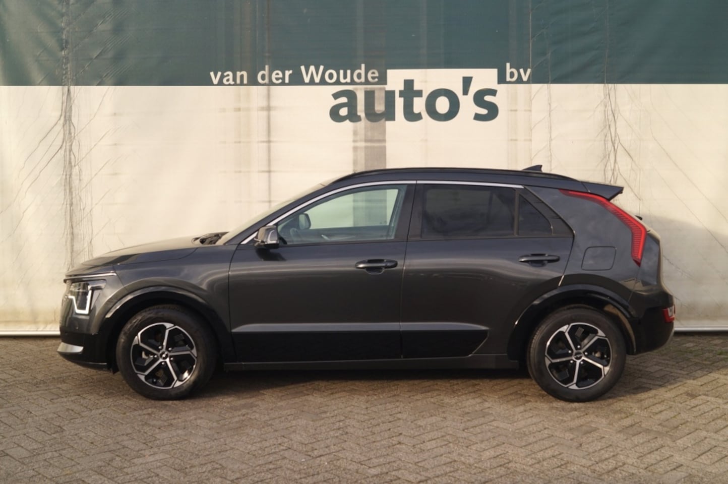 Kia Niro - 1.6 GDi Hybrid DynamicPlusLine -LEER-S.DAK-ECC-CAM- - AutoWereld.nl