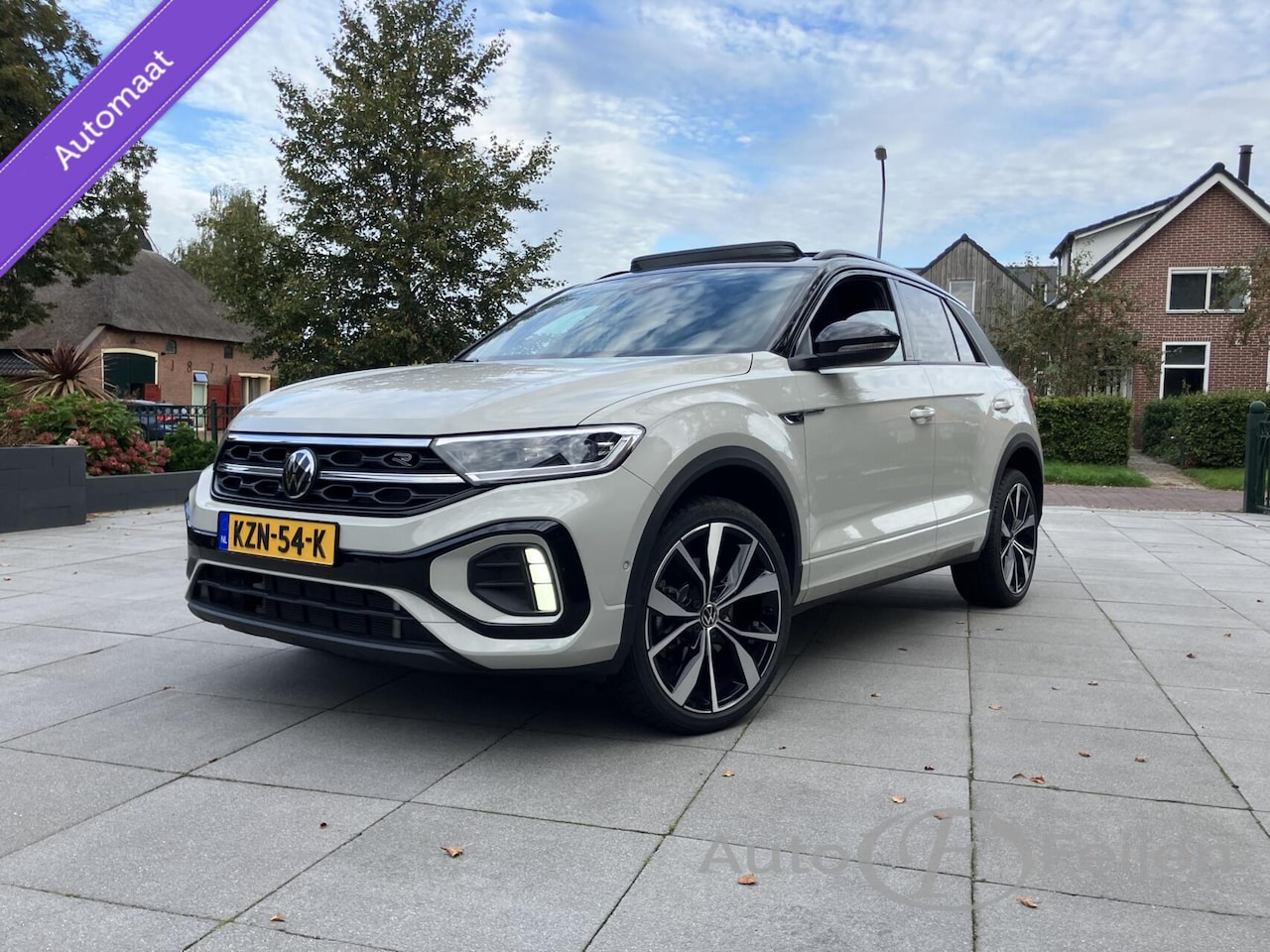 Volkswagen T-Roc - 1.5 TSI DSG R-LINE EDITION , PANORAMADAK , BLACK STYLE , KEYLESS ENTRY , ADAPTIVE CRUISE , - AutoWereld.nl