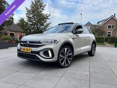 Volkswagen T-Roc - 1.5 TSI DSG R-LINE EDITION , PANORAMADAK , BLACK STYLE , KEYLESS ENTRY , ADAPTIVE CRUISE ,