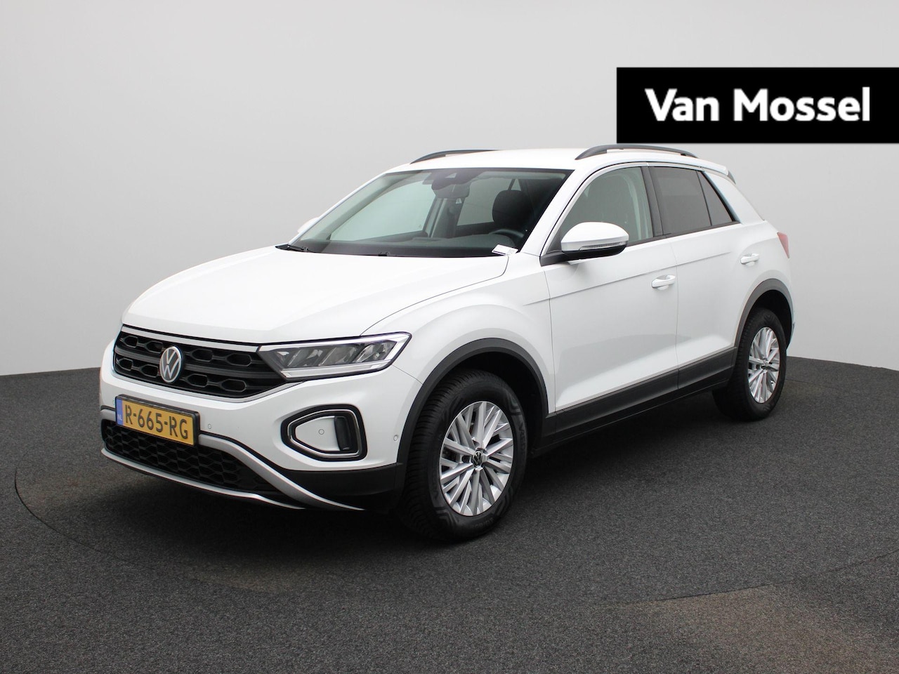 Volkswagen T-Roc - 1.0 TSI Life 110 PK| Origineel Nederlands | Navigatie | Achteruitrijcamera | Privacy Glass - AutoWereld.nl