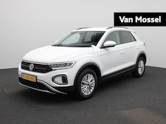 Volkswagen T-Roc - 1.0 TSI Life 110 PK| Origineel Nederlands | Navigatie | Achteruitrijcamera | Privacy Glass