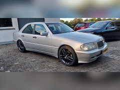 Mercedes-Benz C-klasse - 240 Sport