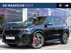 BMW X1 - xDrive25e M Sport / Panoramadak / Sportstoelen / M Adaptief onderstel / Head-Up / Parking
