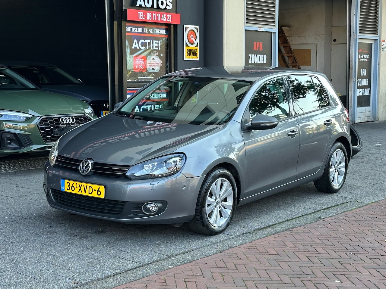 Volkswagen Golf - 1.4 TSI Highline Clima PDC Stoelverwarming - AutoWereld.nl