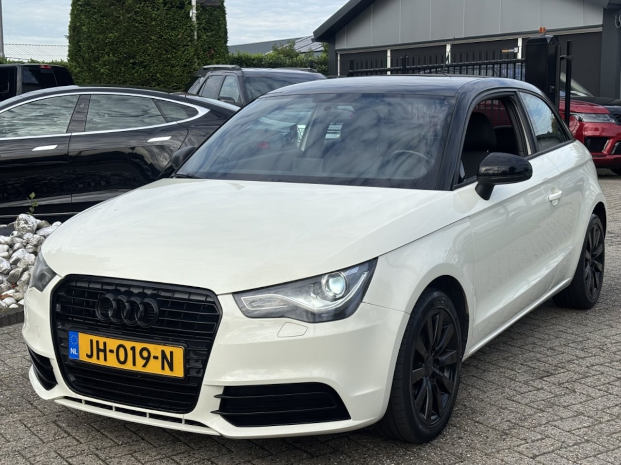Audi A1 - 1.4 TFSI Benzine Automaat 2011 Xenon Navi Wit - AutoWereld.nl