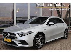 Mercedes-Benz A-klasse - A250e 218PK AUTOMAAT AMG Leer | SOH 99% | Navi Plus | Camera | Stoelverw. | Distronic Plus