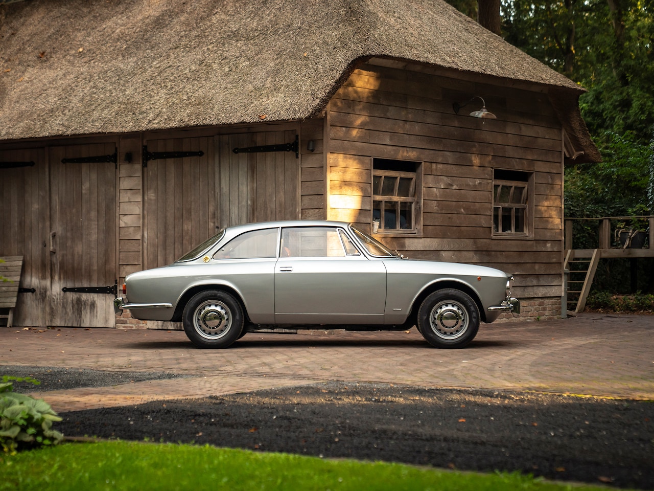 Alfa Romeo 1750 - GTV - AutoWereld.nl