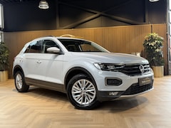 Volkswagen T-Roc - 1.0 TSI Style NAVIGATIE | SUPER MOOIE AUTO OM TE ZIEN |