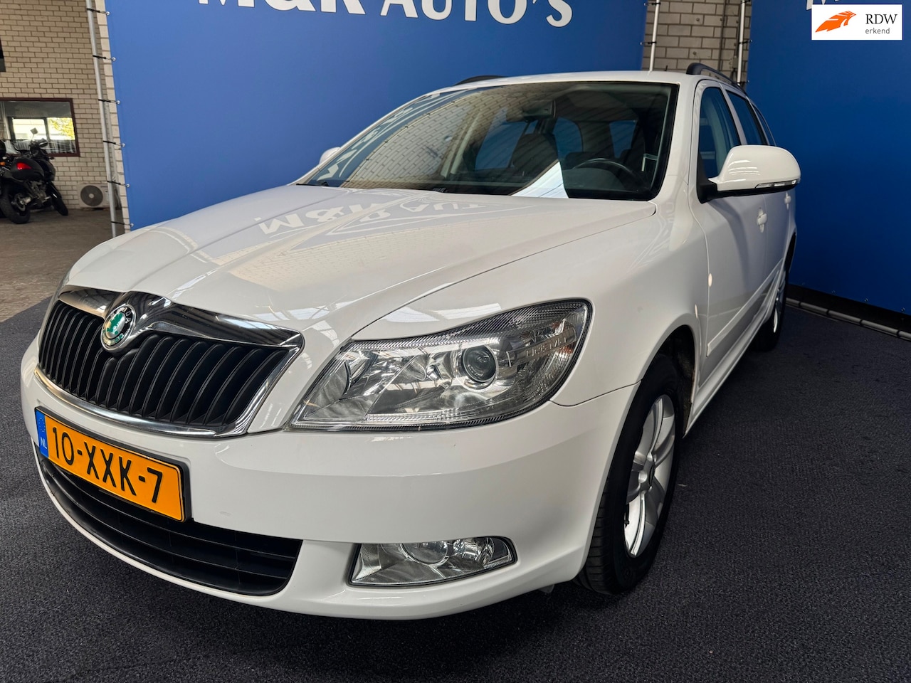Skoda Octavia Combi - 1.2 TSI Ambition Business Line 1.2 TSI Ambition Business Line Nieuwe APK - AutoWereld.nl