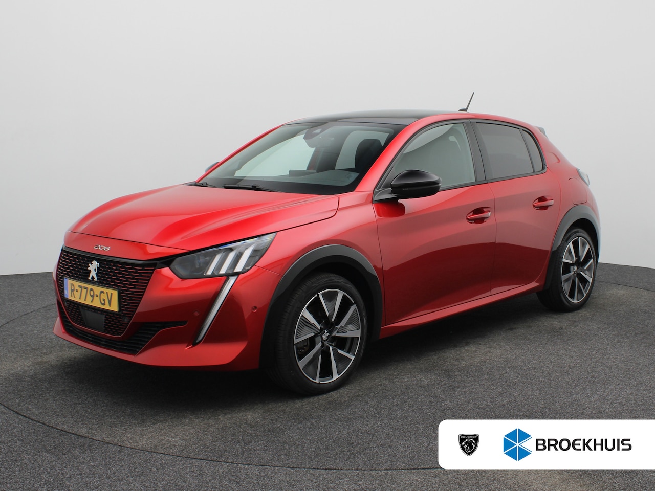 Peugeot e-208 - EV GT Pack 50 kWh | 93% SOH | Carplay | Pano dak | Adaptieve cruise | Stoelverwarming | Na - AutoWereld.nl