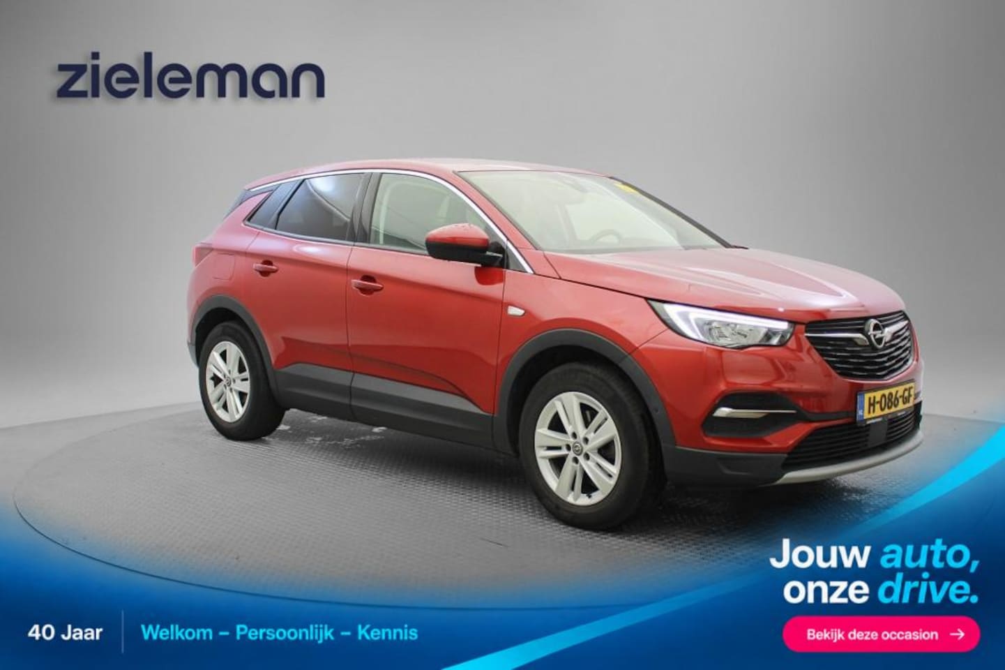 Opel Grandland X - 1.2 Turbo Business Executive Automaat - Carplay, Cruise, Clima, Trekhaak - AutoWereld.nl