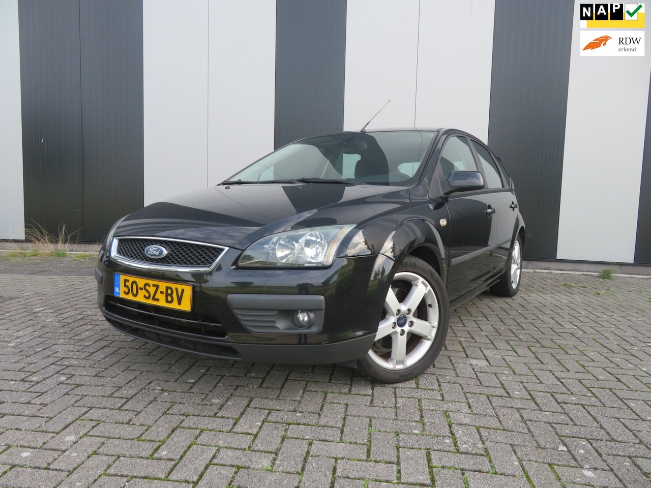 Ford Focus - 2.0-16V Rally Edition 2.0-16V Rally Edition - AutoWereld.nl