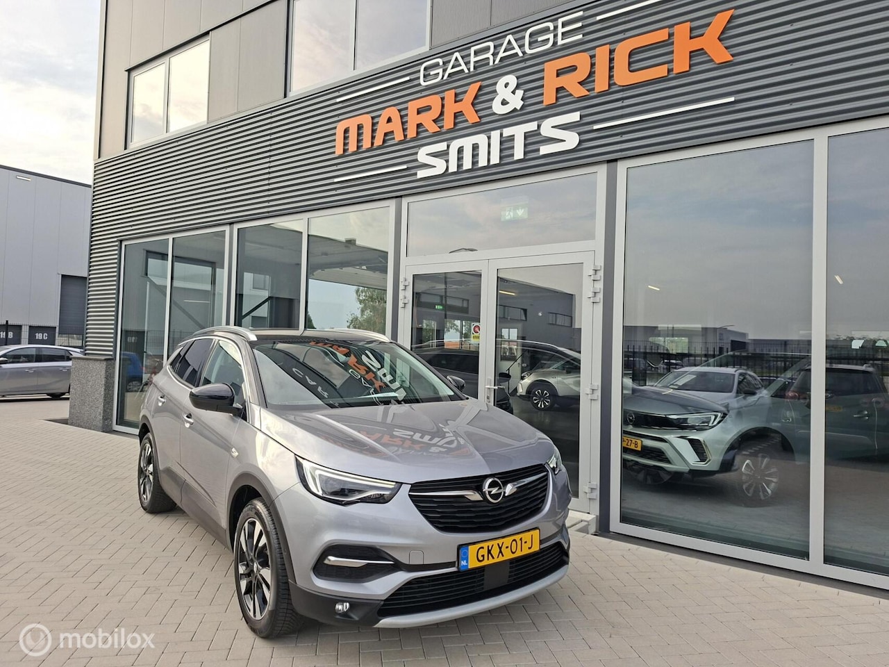 Opel Grandland X - 1.2 Turbo Ultimate 1.2 Turbo Ultimate - AutoWereld.nl