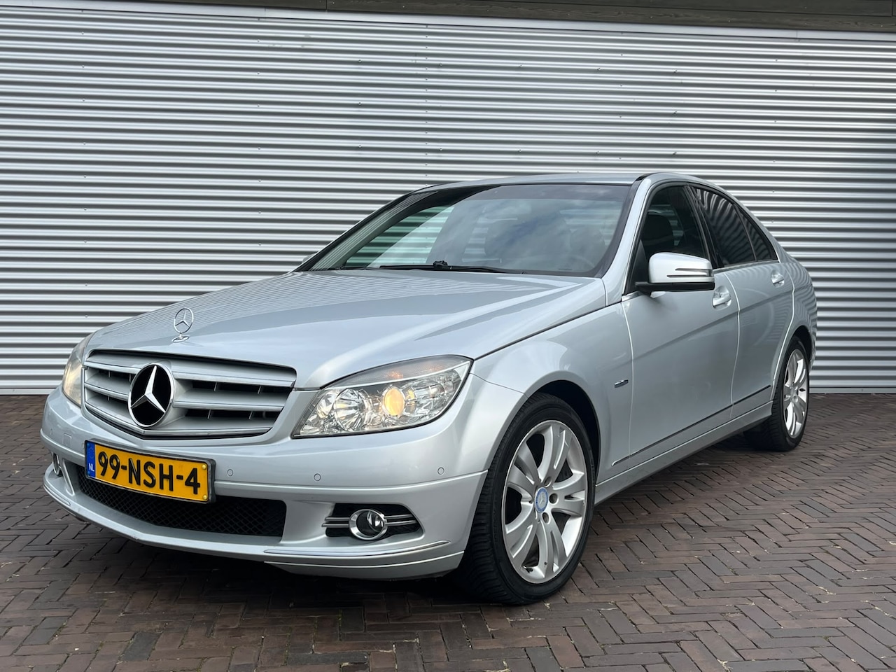 Mercedes-Benz C-klasse - 180 CGI BlueEFFICIENCY Business Class Avantgarde 180 CGI BlueEFFICIENCY Business Class Avantgarde - AutoWereld.nl