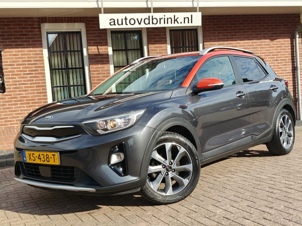 Kia Stonic - 1.0 T-GDi Comf.Line, TREKHAAK / CARPLAY / CAMERA - AutoWereld.nl