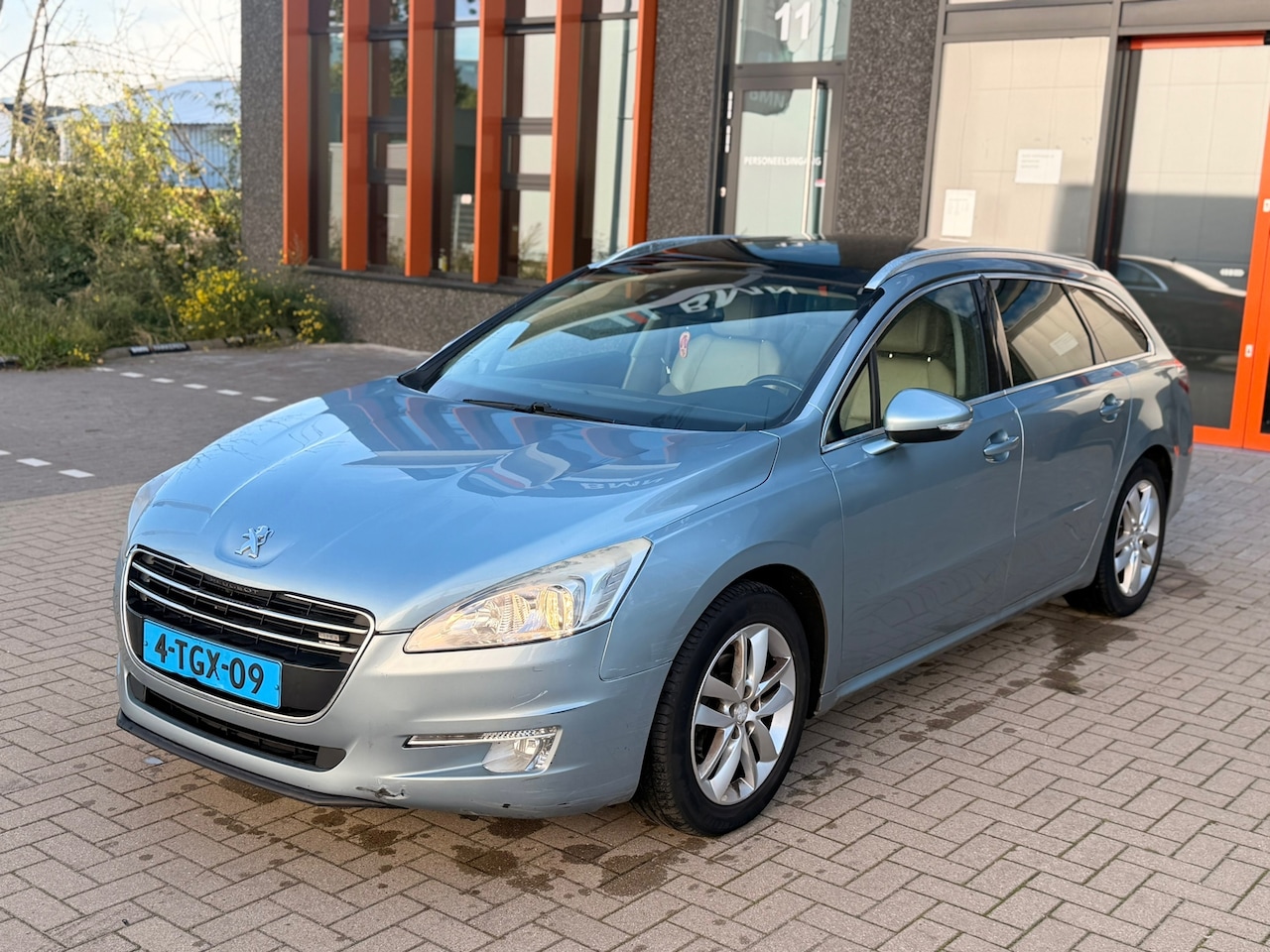 Peugeot 508 SW - 1.6 e-HDi Blue Lease Executive 1.6 e-HDi Blue Lease Executive - AutoWereld.nl