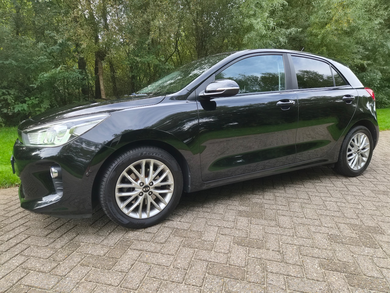 Kia Rio - 1.2 CVVT DynamicLine Apple Carplay/Android Auto - nieuwe voorbanden - weinig kilometers - AutoWereld.nl