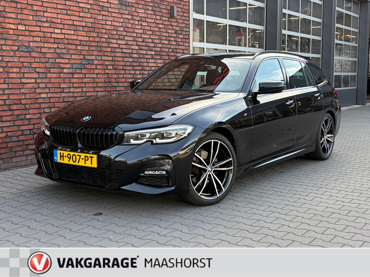 BMW 3-serie Touring - 320i High Executive Edition AchteruitrijCam./Pano/LED/DAB/PDC/Clima/Cruise/AppConnect/Draa - AutoWereld.nl