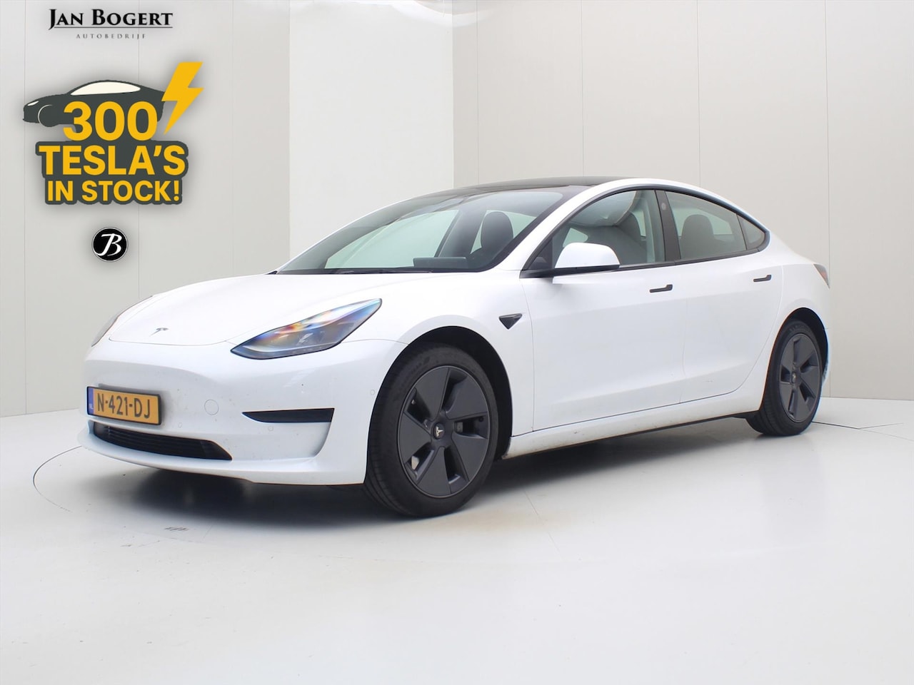 Tesla Model 3 - Standard RWD Plus 90.4% SoH FACELIFT [ AUTOPILOT+LFP+WARMTEPOMP+60kWh ] - AutoWereld.nl