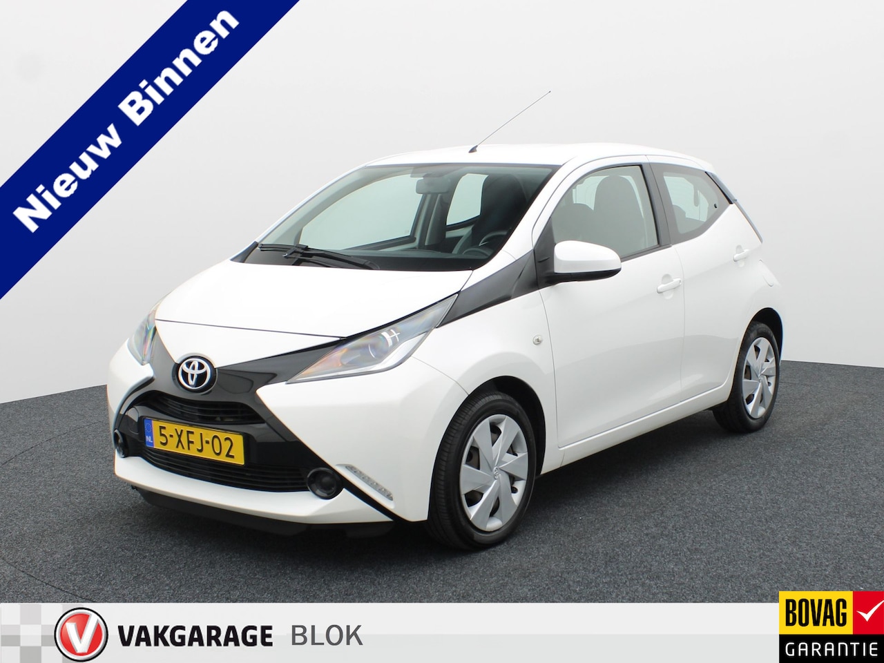 Toyota Aygo - 1.0 VVT-i x-play | Camera | Airco | Dealer onderhouden | Prijs Rijklaar!! - AutoWereld.nl