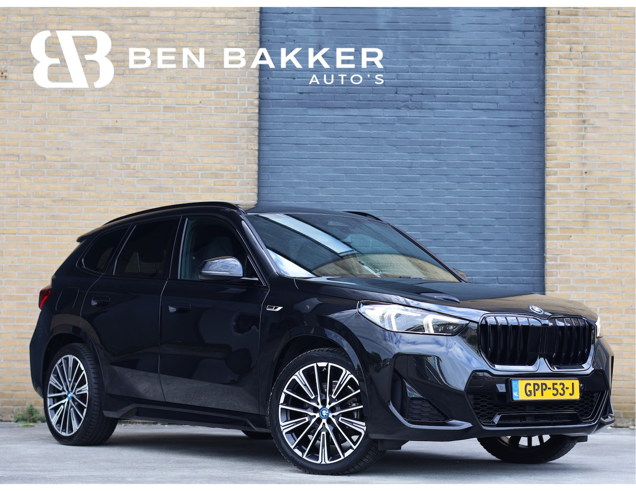 BMW X1 - xDrive30e M Sport | 20" Individual 869I | Driving Assistant Plus | Pano | Haak | - AutoWereld.nl