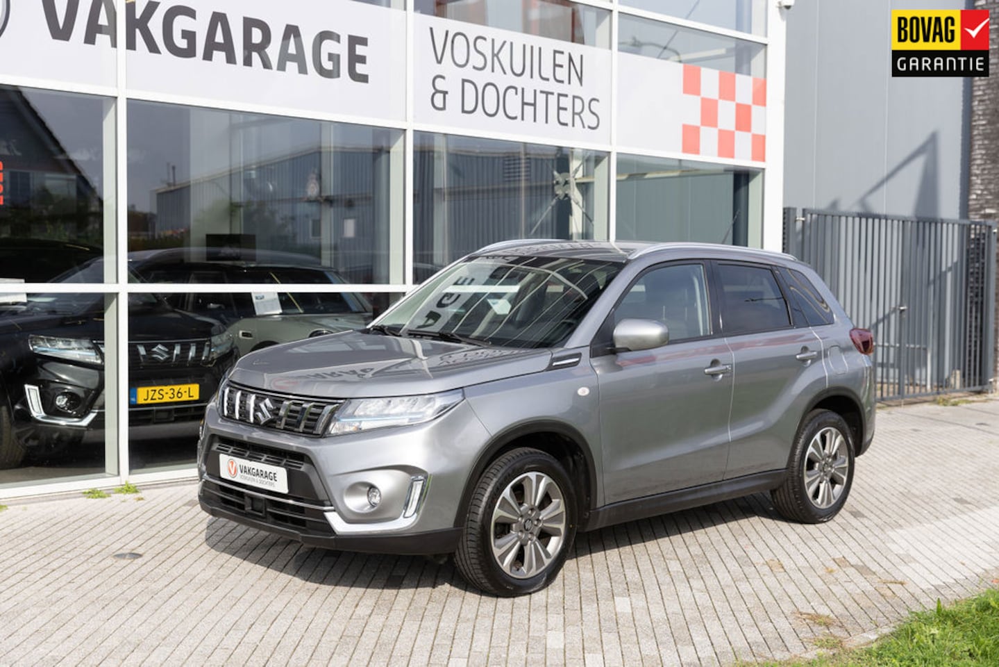 Suzuki Vitara - 1.5 Hybrid Privilege Style - AutoWereld.nl