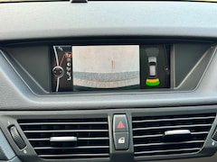 BMW X1 - 2.0i|M-Sport|Pano|Navi|Leder|Camera|NAP|Trekhaak|DealerOH|Trekhaak|LED