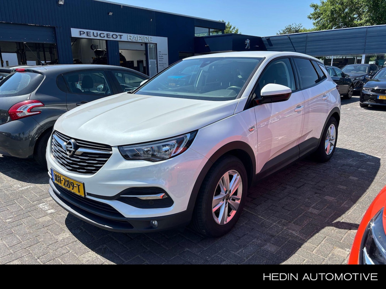 Opel Grandland X - 1.2 Turbo 131pk Online Edition | Navigatie | Trekhaak | Apple CarPlay/Android Auto | Clima - AutoWereld.nl