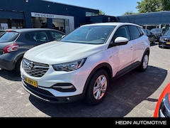 Opel Grandland X - 1.2 Turbo 131pk Online Edition | Navigatie | Trekhaak | Apple CarPlay/Android Auto | Clima