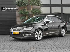 SEAT Leon ST - 1.4 EcoTSI FR Panoramadak trekhaak ACC Stoelverwarming Led Verlichting