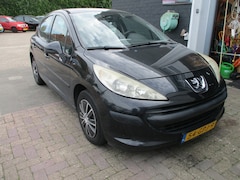 Peugeot 207 - 1.4 VTi MOTOR LOOPT ONREGELMATIG EMISSIESTORING