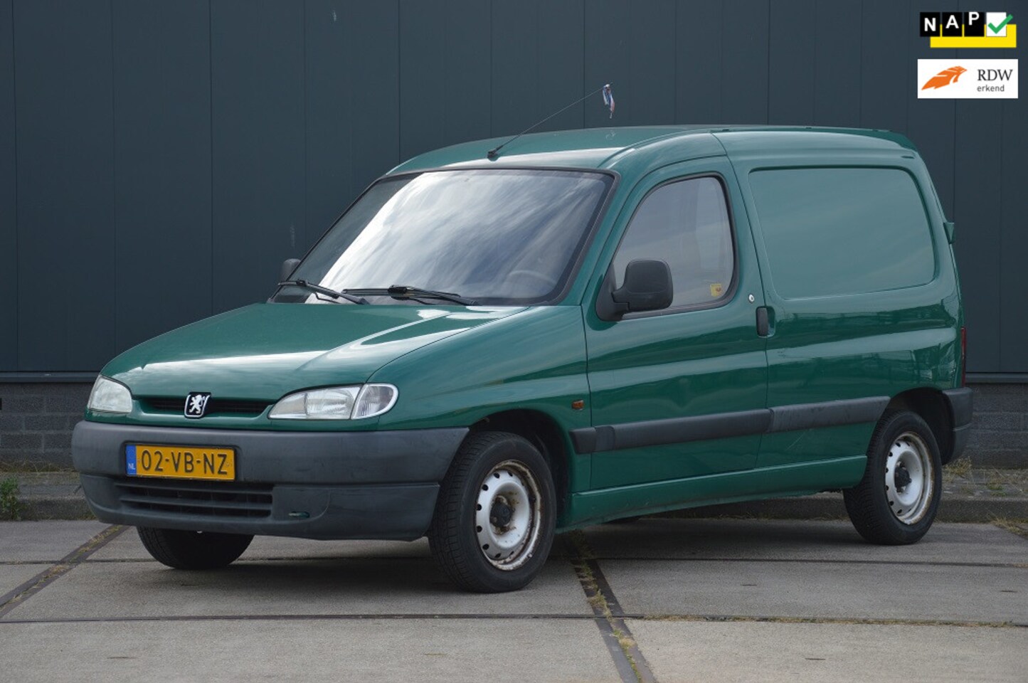 Peugeot Partner - 170C 1.9 1e Eigenaar Trekhaak - AutoWereld.nl