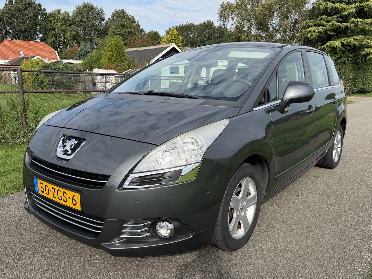 Peugeot 5008 - 1.6 VTi Active 7pers! NAVI/PDC/CRUISE/ 121.000km! - AutoWereld.nl