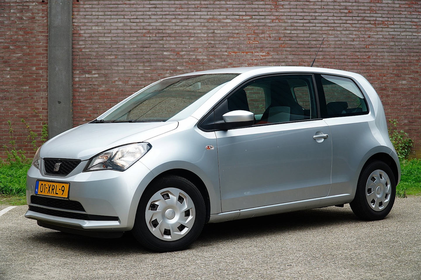 SEAT Mii - 1.0 Style 1.0 Style. 60PK, Airco, Elektr.ramen voor, stuurbekrachtiging, Lage KM Stand. Ned. Auto - AutoWereld.nl