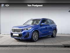BMW X1 - xDrive25e M-Sport / LED koplampen / Trekhaak Zwenkbaar / Getinte ramen / Verwarmde Stoelen
