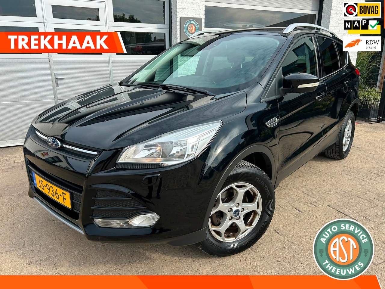 Ford Kuga - 1.5 Trend SYNC|NAVI|PDC|TREKHAAK|NAP|STOELVERW - AutoWereld.nl