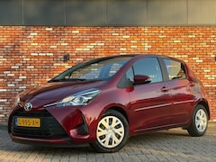 Toyota Yaris - 1.5 VVT-i Active Automaat Nav/Cruise Camera 1Eig 24763KM Voll.Onderhouden