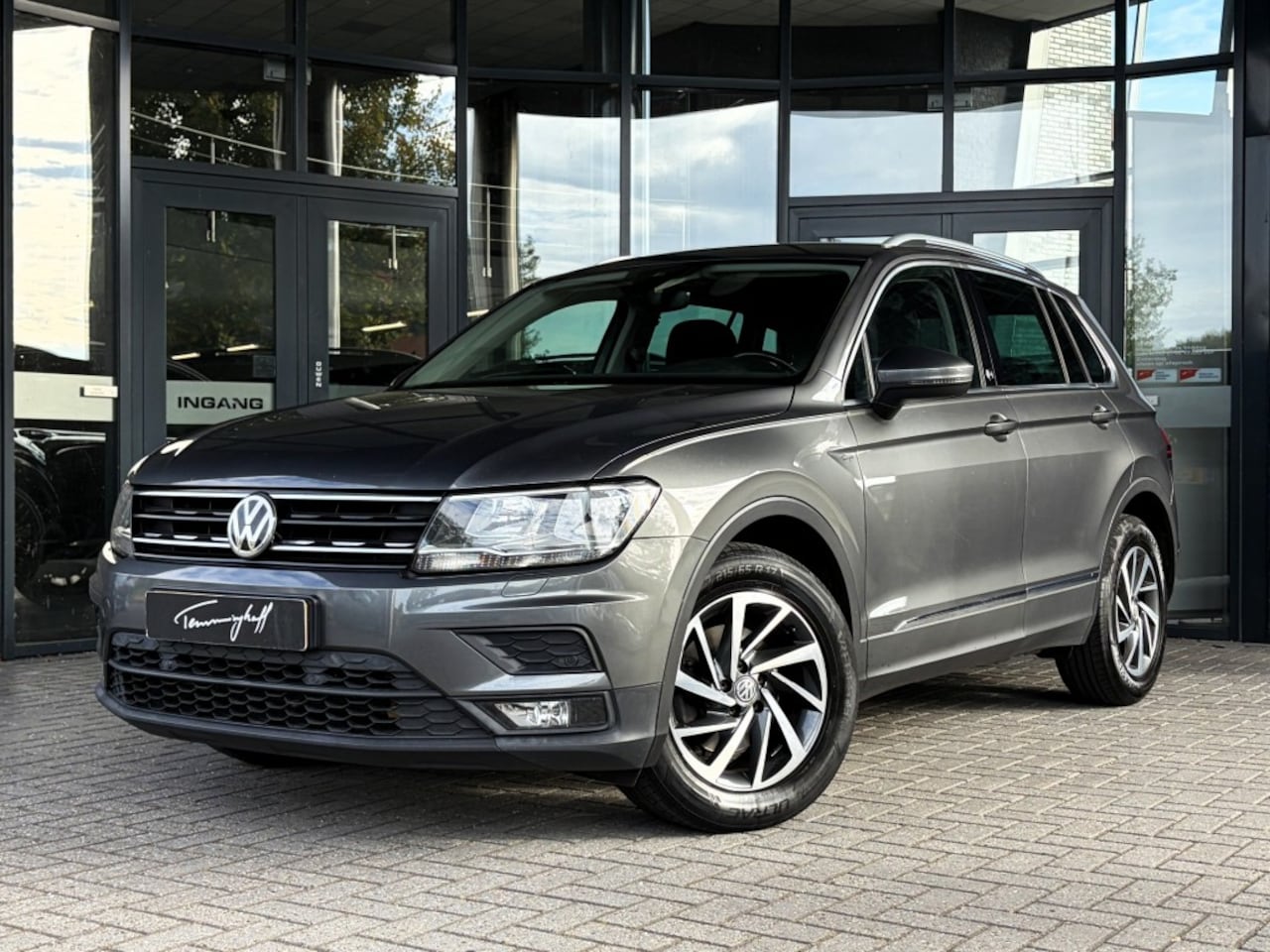 Volkswagen Tiguan - 1.4 TSI DSG AUT. - COMFORTLINE - TREKHAAK - AutoWereld.nl