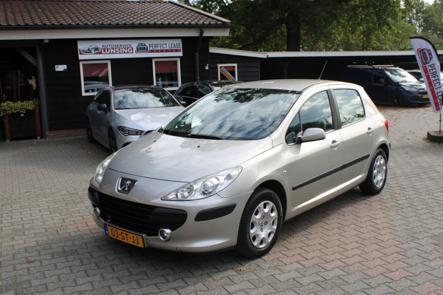 Peugeot 307 - 1.6-16V XT - Airco Cruise - AutoWereld.nl
