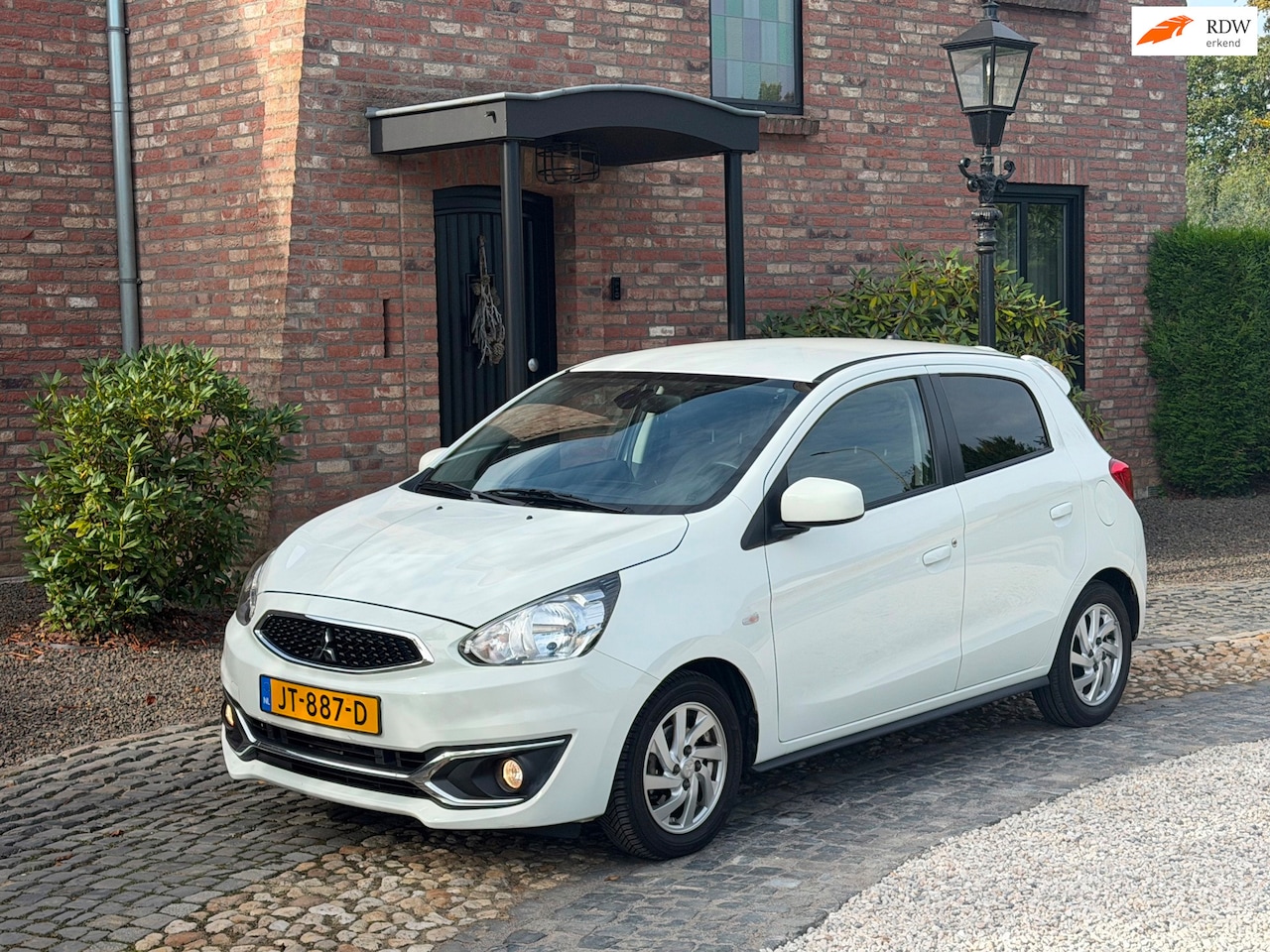 Mitsubishi Space Star - 1.0 Intense Automaat Airco - AutoWereld.nl