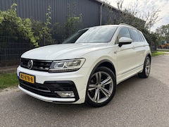Volkswagen Tiguan - 1.4 TSI Connected Series / NAVI / CRUISE / R-LINE / 167dkm