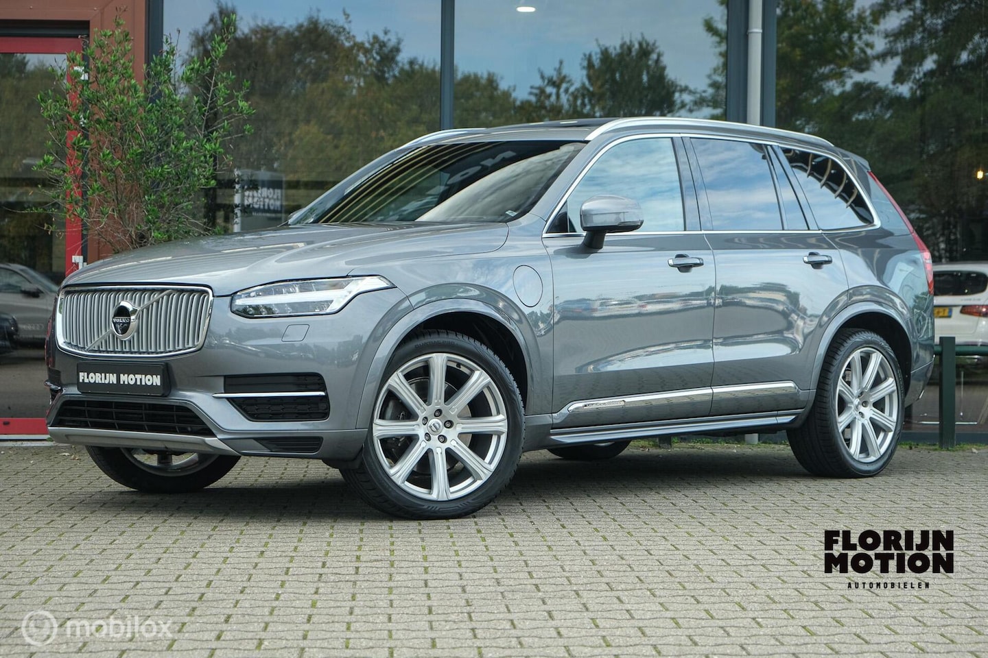 Volvo XC90 - 2.0 T8 Twin Engine AWD Inscription | HUD | ACC | Luchtvering | Pano | 360 camera | Bowers - AutoWereld.nl