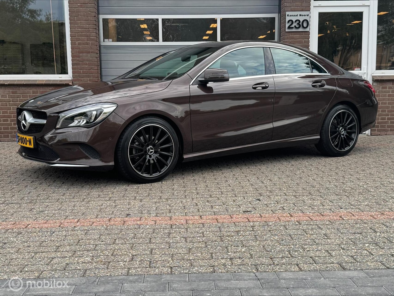 Mercedes-Benz CLA-Klasse - 180 Business Solution Plus Upgrade Edition 180 Business Solution Plus Upgrade Edition - AutoWereld.nl
