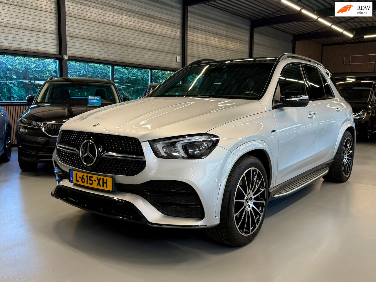 Mercedes-Benz GLE-Klasse - 350 DE AMG LINE | PREMIUM PLUS | PANO | FULL OPTIONS - AutoWereld.nl