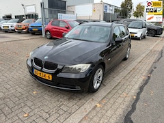 BMW 3-serie Touring - 316i Business Line, Navigatie, NAP, Airco, Trekhaak, Dealer onderhouden